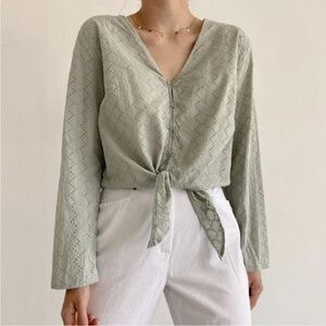 H&M Floral Eyelet Green Front Tie Long Sleeve Top Size 0